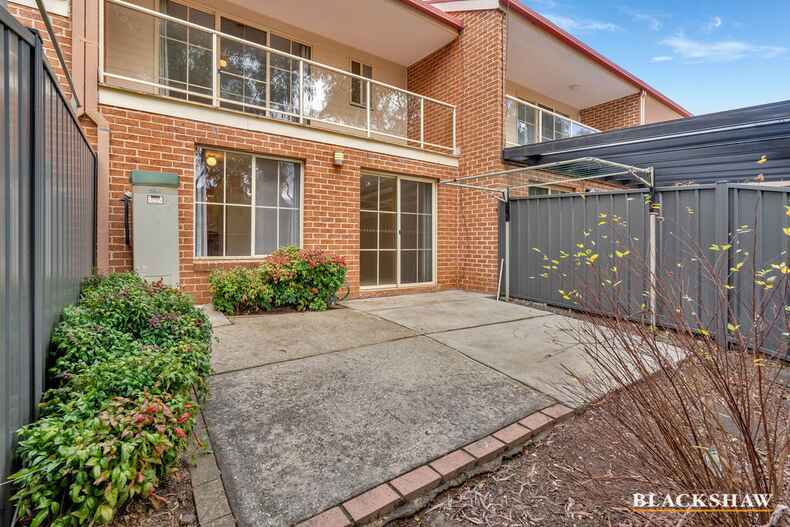 4/50 Marungul Avenue Ngunnawal