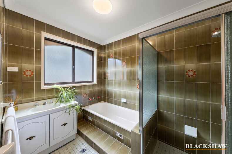 30 Spigl Street Kaleen 30 Spigl Street Kaleen