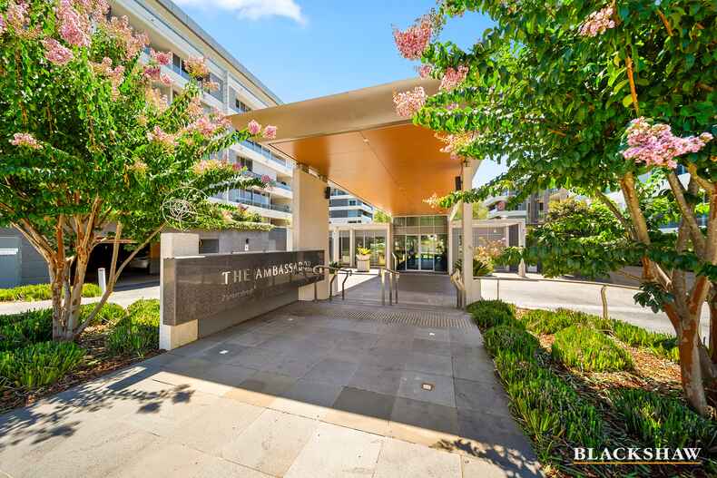 320/2 Grose Street Deakin