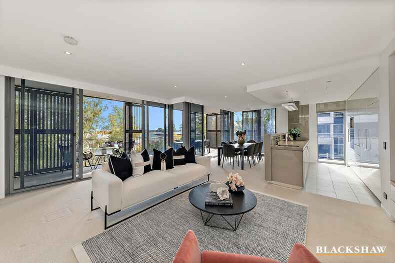 320/2 Grose Street Deakin