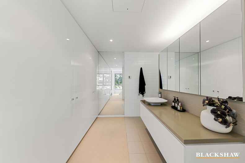 320/2 Grose Street Deakin 320/2 Grose Street Deakin