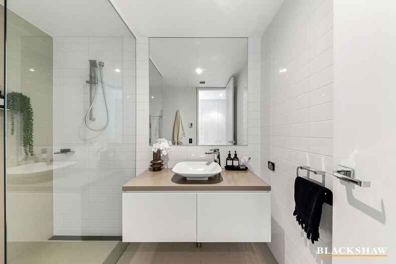 320/2 Grose Street Deakin 320/2 Grose Street Deakin