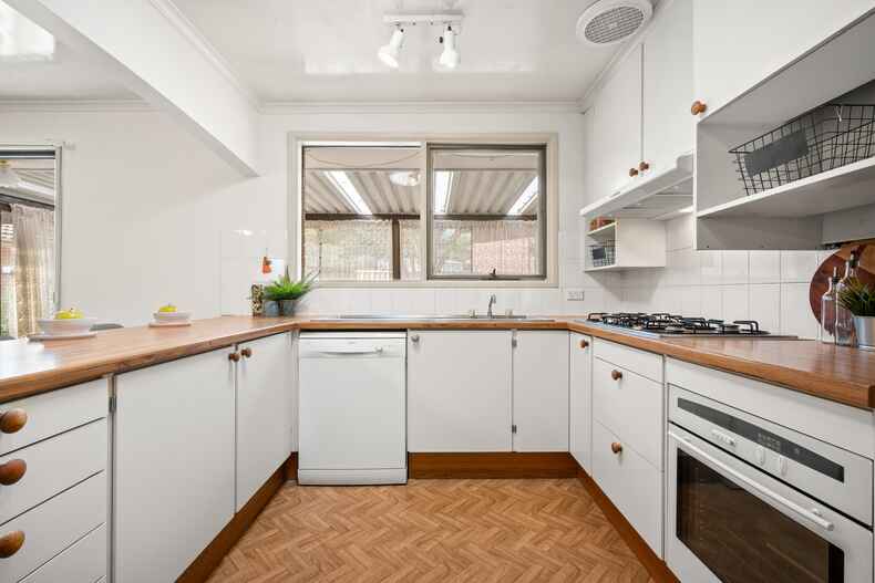 29 Summerland Circuit Kambah