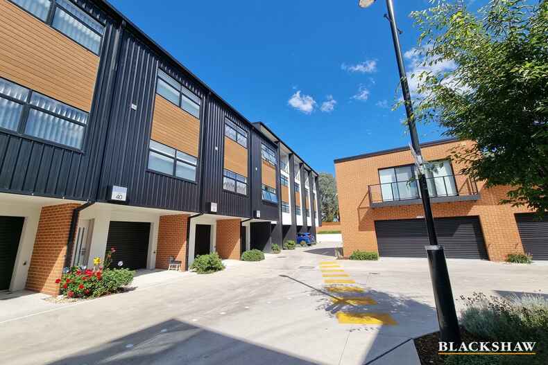 39/45 Athllon Drive Greenway