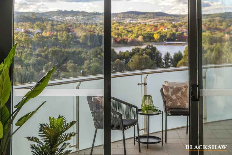 282/1 Anthony Rolfe Avenue Gungahlin 282/1 Anthony Rolfe Avenue Gungahlin