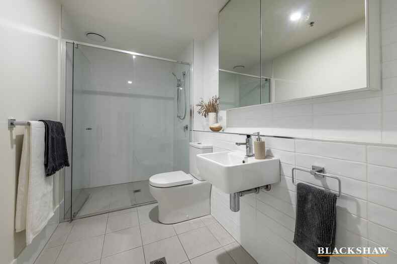 282/1 Anthony Rolfe Avenue Gungahlin 282/1 Anthony Rolfe Avenue Gungahlin