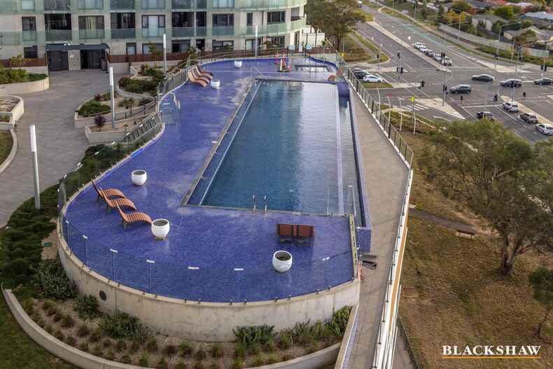 282/1 Anthony Rolfe Avenue Gungahlin 282/1 Anthony Rolfe Avenue Gungahlin