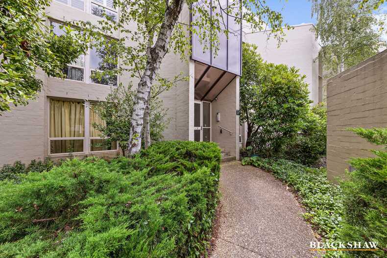 2/26 Macquarie Street Barton 2/26 Macquarie Street Barton