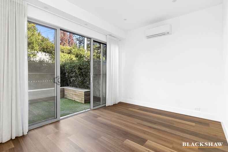 2/4 Endeavour Street Red Hill 2/4 Endeavour Street Red Hill