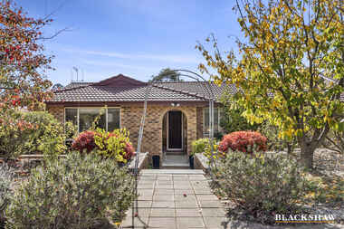 20 Sharwood Crescent Evatt