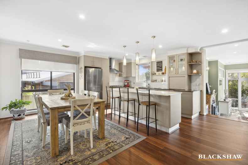 20 Sharwood Crescent Evatt 20 Sharwood Crescent Evatt