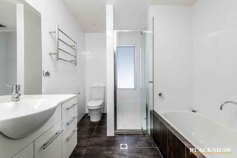 5 Horneville Street Forde 5 Horneville Street Forde