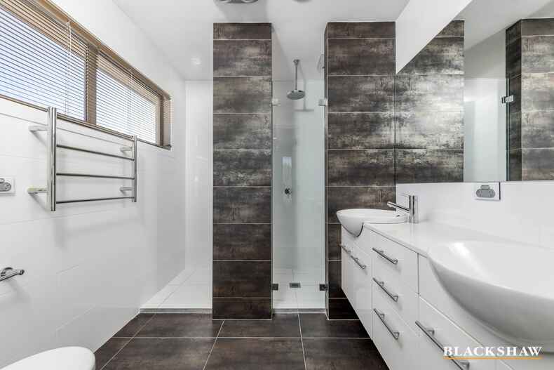 5 Horneville Street Forde 5 Horneville Street Forde