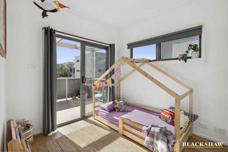 12/75 Elizabeth Jolley Crescent Franklin