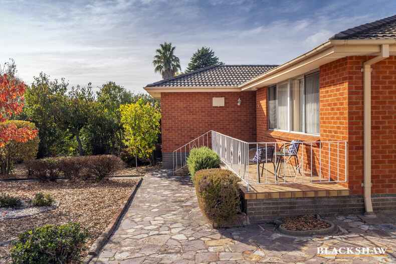5 Barff Place Chifley