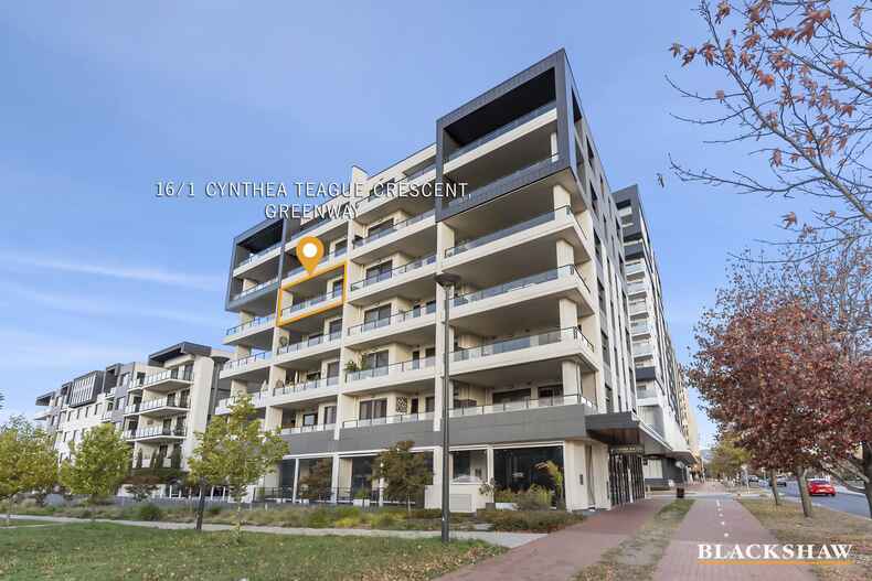 16/1 Cynthea Teague Crescent Greenway