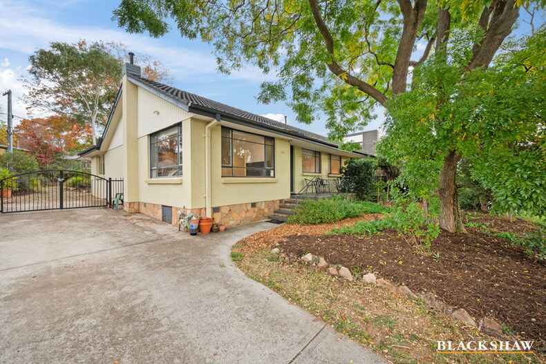 326   Antill Street Hackett