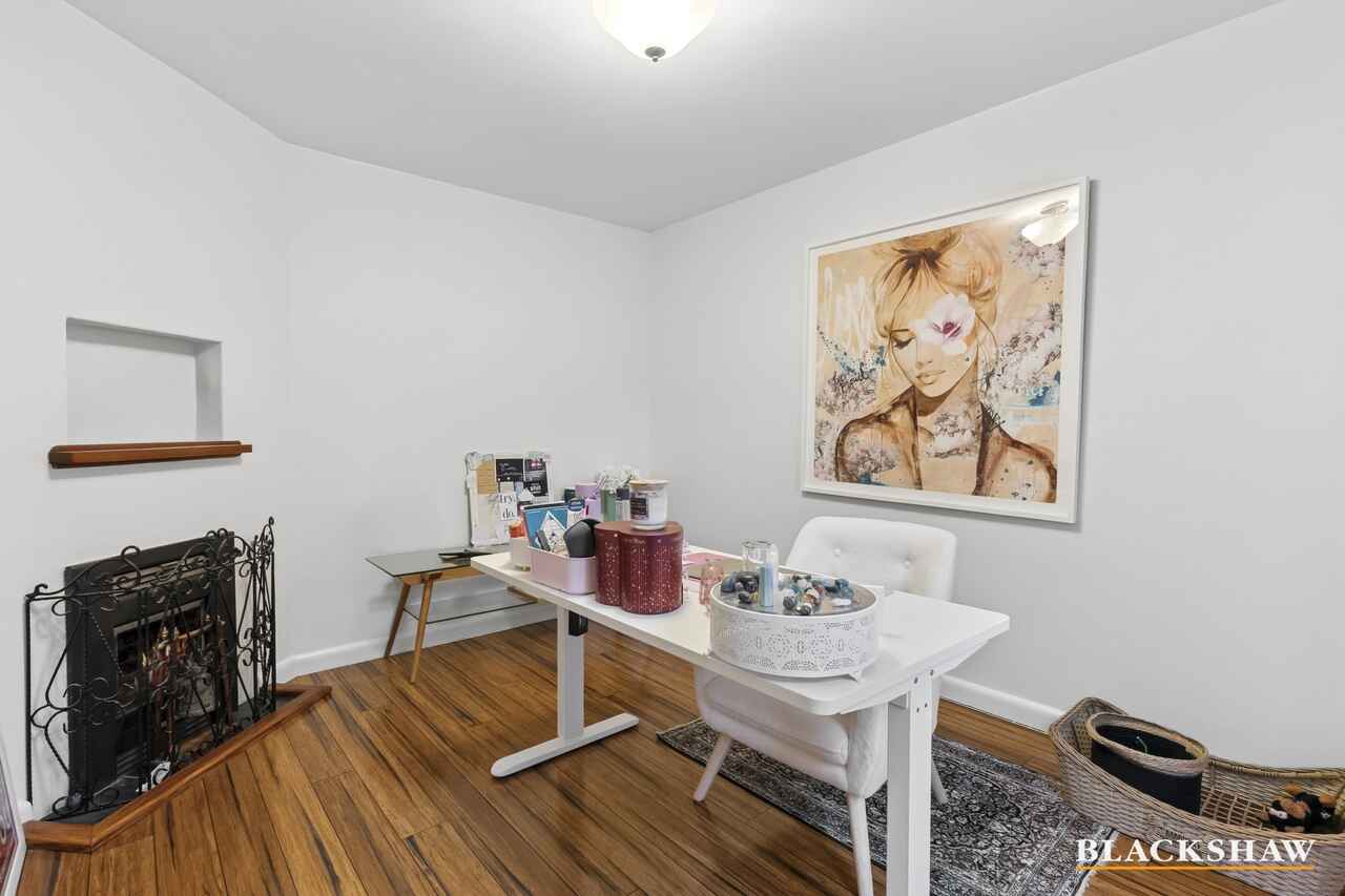 39 Sturt Avenue Narrabundah