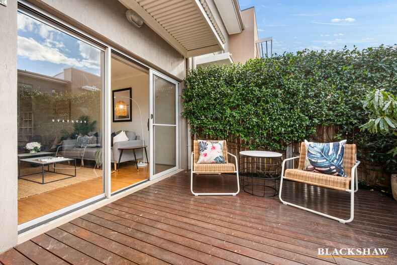 45/41 Philip Hodgins Street Wright 45/41 Philip Hodgins Street Wright