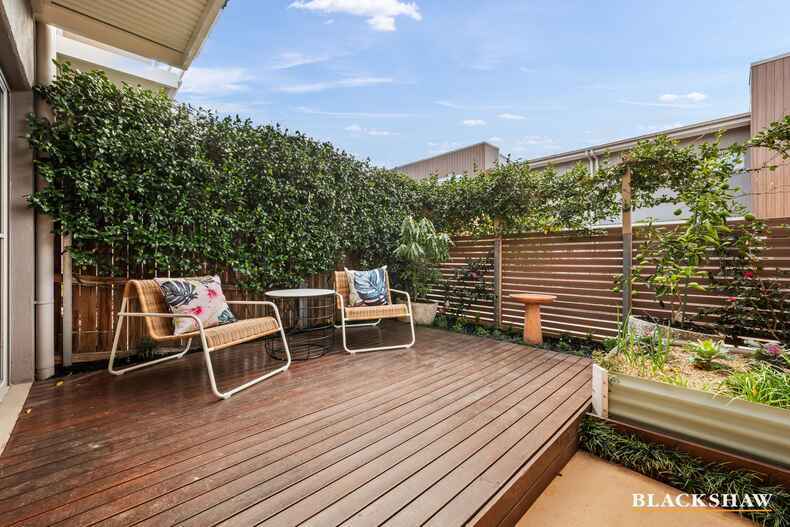 45/41 Philip Hodgins Street Wright 45/41 Philip Hodgins Street Wright