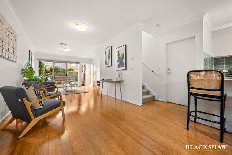 45/41 Philip Hodgins Street Wright 45/41 Philip Hodgins Street Wright