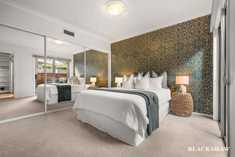 45/41 Philip Hodgins Street Wright 45/41 Philip Hodgins Street Wright