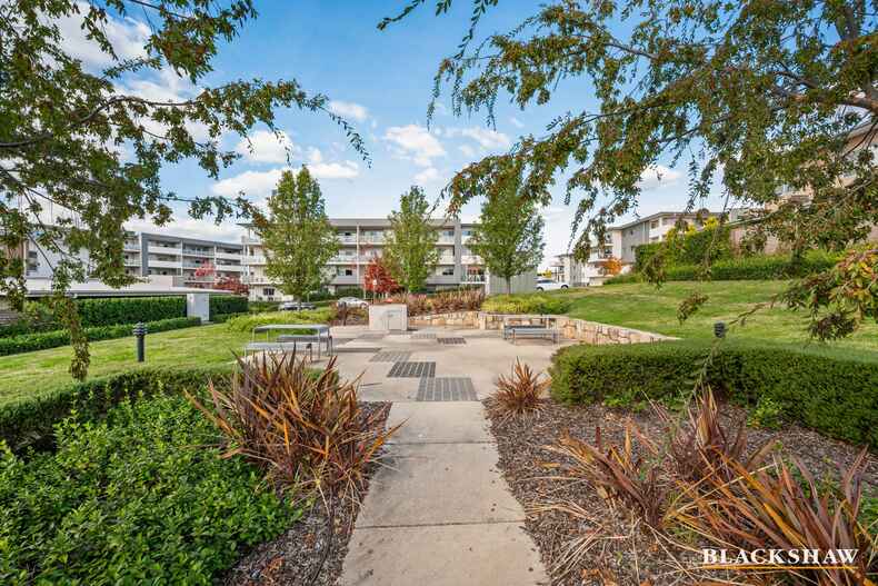 45/41 Philip Hodgins Street Wright 45/41 Philip Hodgins Street Wright