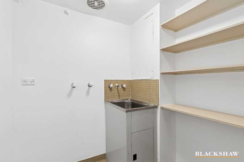 2/26 Macquarie Street Barton 2/26 Macquarie Street Barton