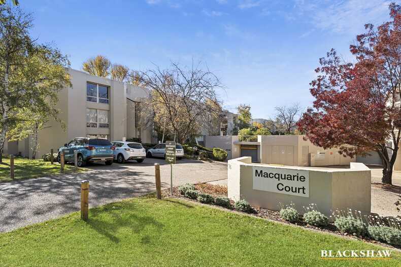 2/26 Macquarie Street Barton 2/26 Macquarie Street Barton