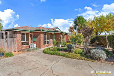 20 Alarmon Crescent Dunlop