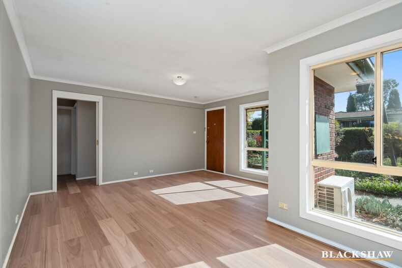 20 Alarmon Crescent Dunlop 20 Alarmon Crescent Dunlop