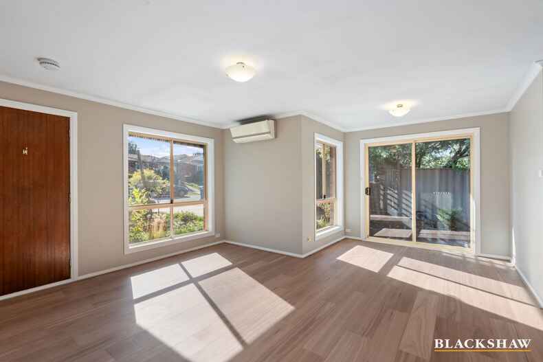 20 Alarmon Crescent Dunlop 20 Alarmon Crescent Dunlop