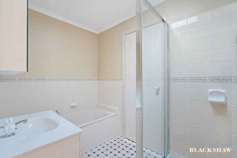 20 Alarmon Crescent Dunlop 20 Alarmon Crescent Dunlop