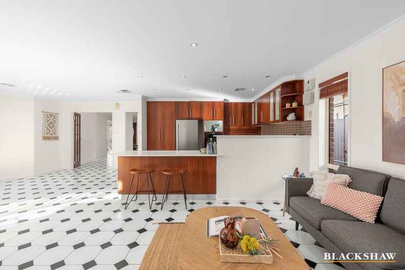 12 Cottam Place Nicholls 12 Cottam Place Nicholls