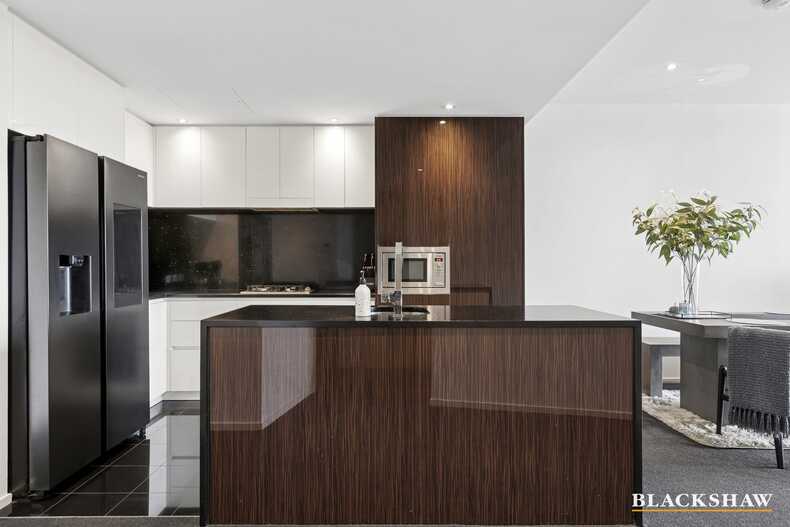 1111/240 Bunda Street City