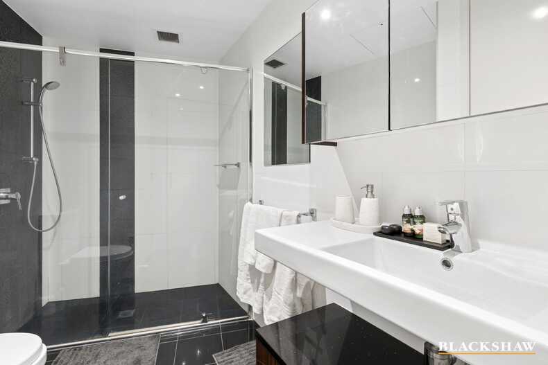 1111/240 Bunda Street City