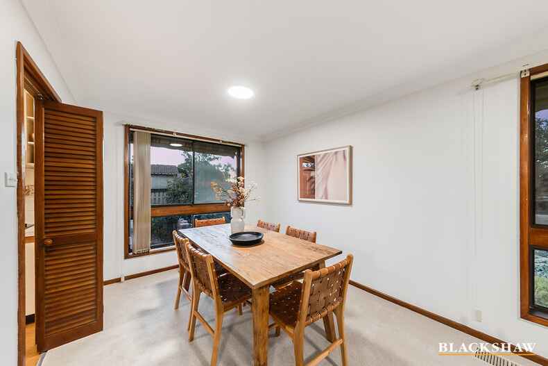 151 Badimara Street Fisher 151 Badimara Street Fisher