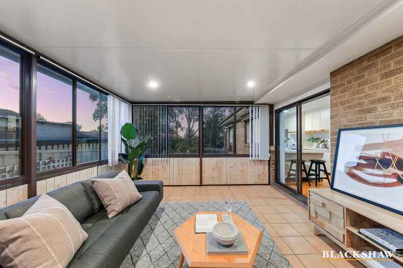 151 Badimara Street Fisher 151 Badimara Street Fisher