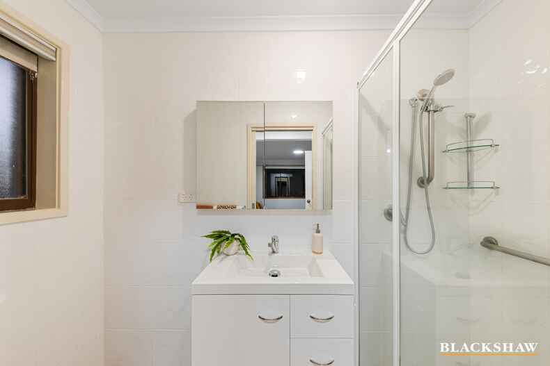 151 Badimara Street Fisher 151 Badimara Street Fisher