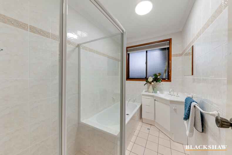 151 Badimara Street Fisher 151 Badimara Street Fisher