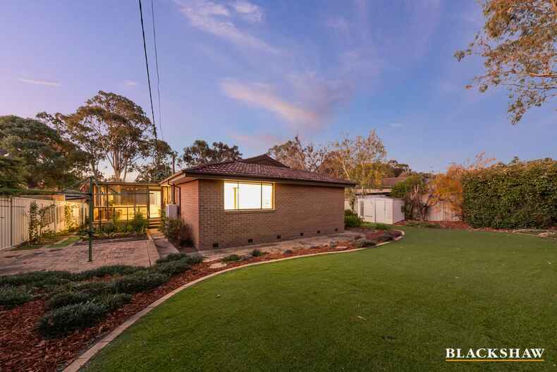 151 Badimara Street Fisher 151 Badimara Street Fisher