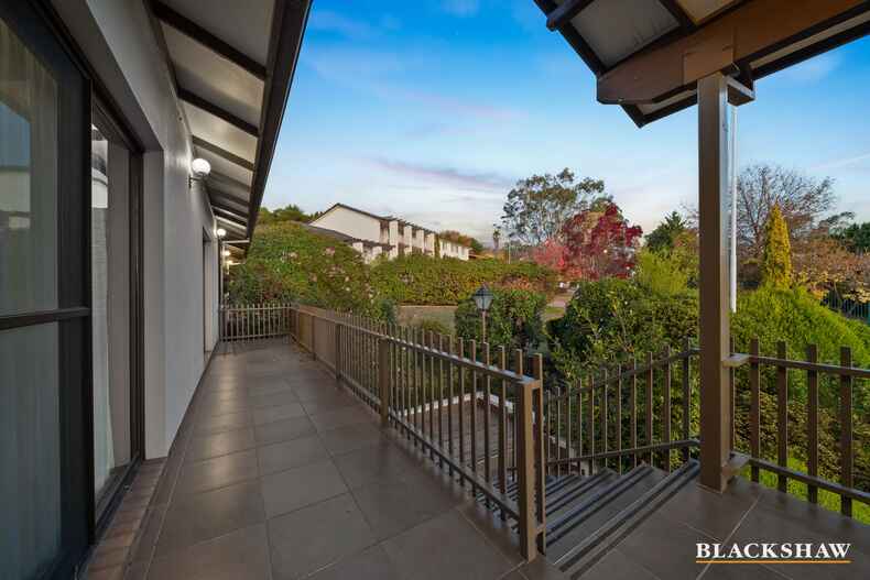 11 Terrigal Crescent O'Malley