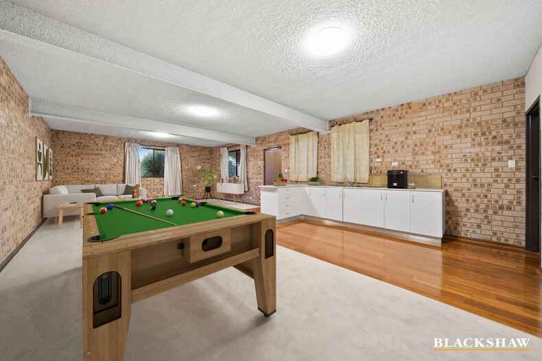 11 Terrigal Crescent O'Malley