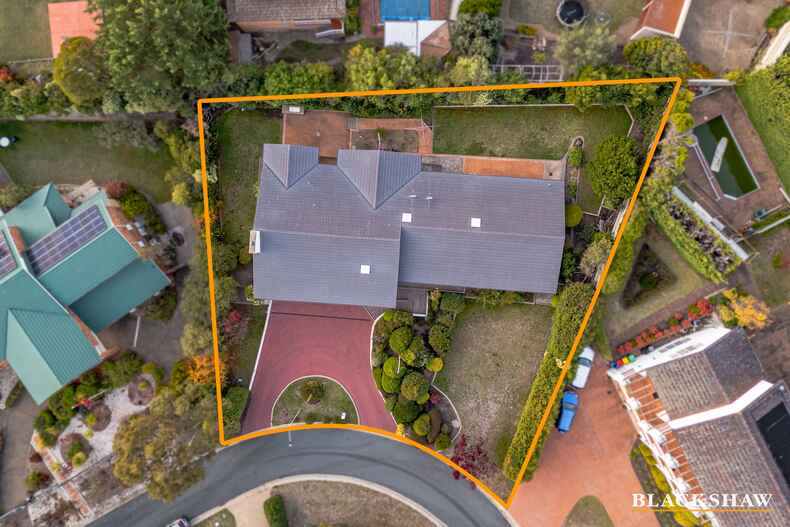 11 Terrigal Crescent O'Malley