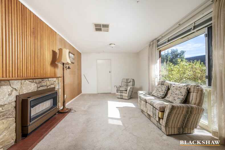 84 La Perouse Street Griffith