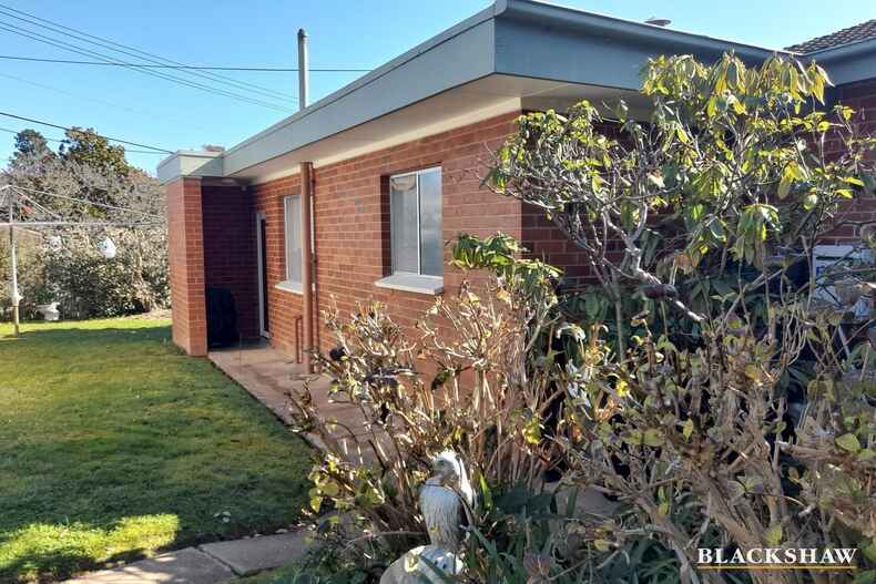 84 La Perouse Street Griffith