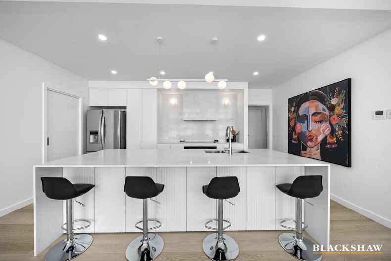 11 McCauley Avenue Googong