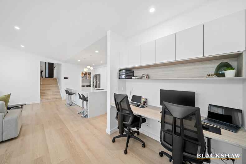 11 McCauley Avenue Googong