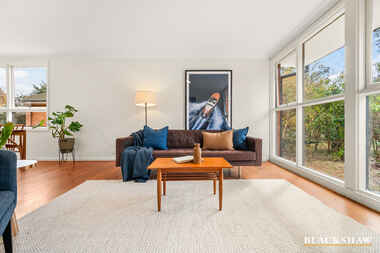 92 Phillip Avenue Downer