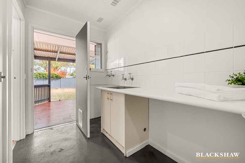 92 Phillip Avenue Downer 92 Phillip Avenue Downer